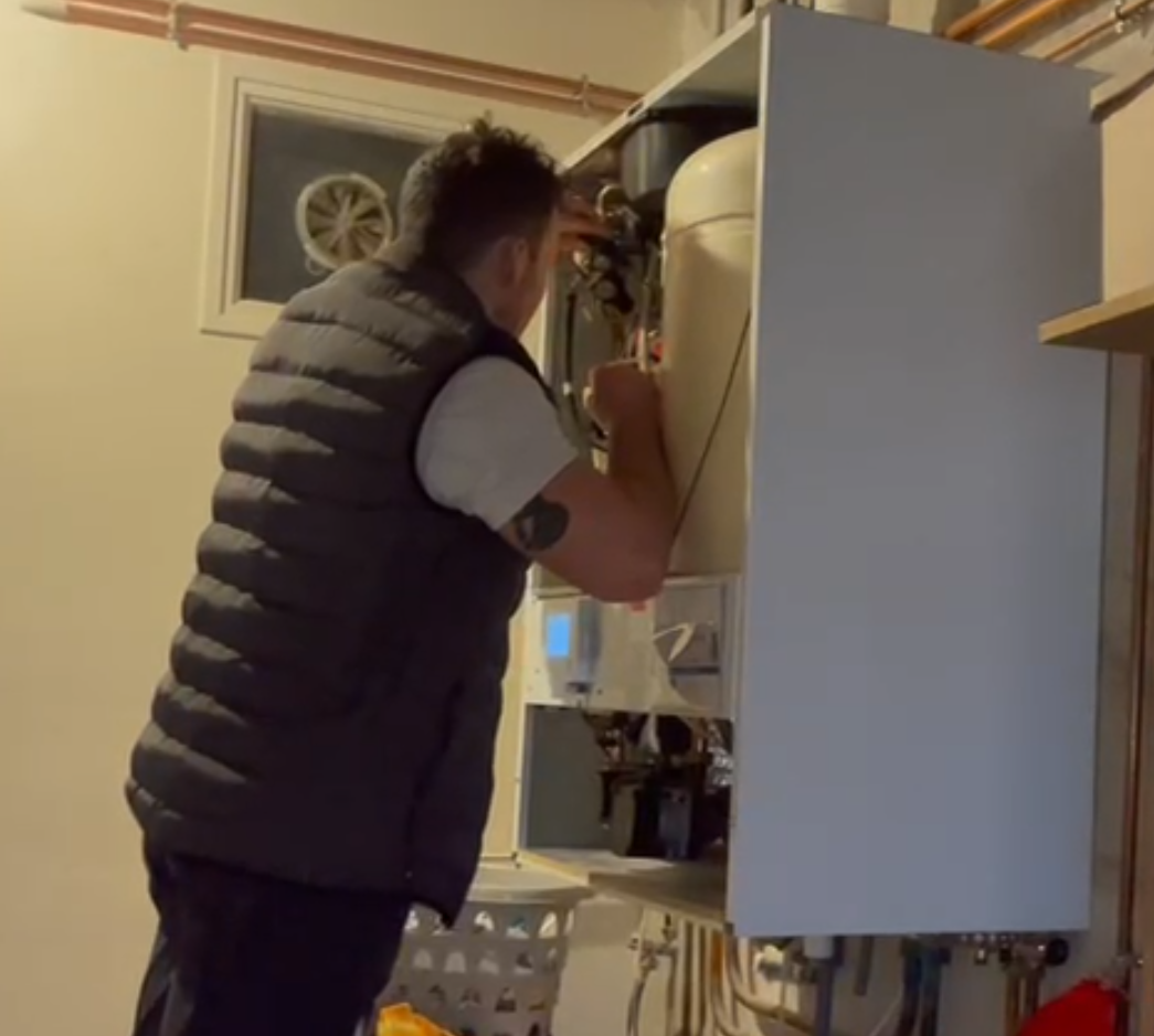 Travail de plomberie